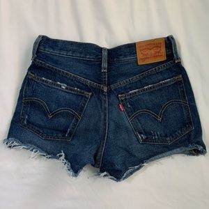 Levi Jean Shorts | W25